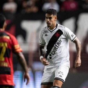 亚博体育-【独家】泰山引援无缘牵手博阿滕 巴甲中卫已成首选